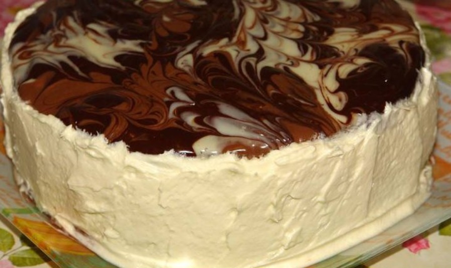 Этот "Мраморный торт" готовлю каждый праздник: готовится быстро и легко, рецепт захочется каждой хозяйке!